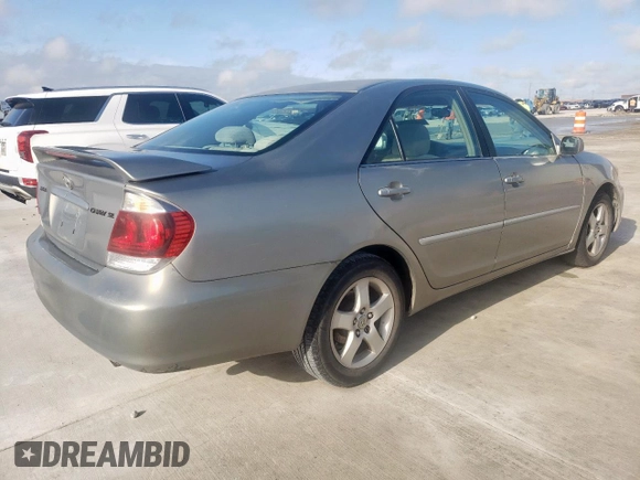 2006 Toyota Camry STD z VIN 4T1BE32K76U660821, wystawiony jako Copart lot #58806275 z przebiegiem 187 990 mil mil oraz Szkoda całkowita • Salvage title. Historia ofert i sprzedaży dostępna na DreamBid. Obrazek 3.