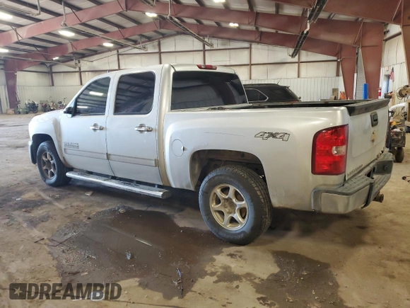 2013 Chevrolet Silverado 1500 LS with VIN 3GCPKREA2DG345434, listed as a Copart auction lot 76287634 with 299,268 mi miles and Clean Title. Bid and sale history available at DreamBid. Image 2.