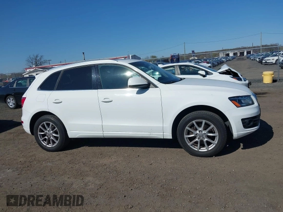 2012 Audi Q5 2.0T Premium Plus with VIN WA1LFAFP0CA041503, listed as a IAAI auction lot 41986454 with 97,925 mi miles. Bid and sale history available at carsss.com. Image 13.