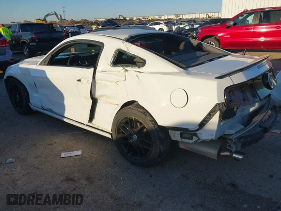 2014 Ford Mustang V6 with VIN 1ZVBP8AM2E5327057, listed as a IAAI auction lot 41762031 with 167,462 mi miles. Bid and sale history available at carsss.com. Image 3.