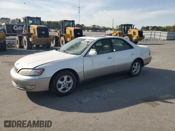 1998 Lexus ES 300 z VIN JT8BF28G4W0091267, wystawiony jako Copart lot #51188585 z przebiegiem Nie podano mil oraz Czysty tytuł • Clean title. Historia ofert i sprzedaży dostępna na DreamBid. Obrazek 1.