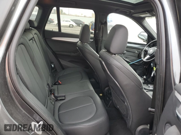 2017 BMW X1 xDrive28i with VIN WBXHT3C32H5F81619, listed as a Copart auction lot 49445533 with 88,439 mi miles. Bid and sale history available at carsss.com. Image 11.
