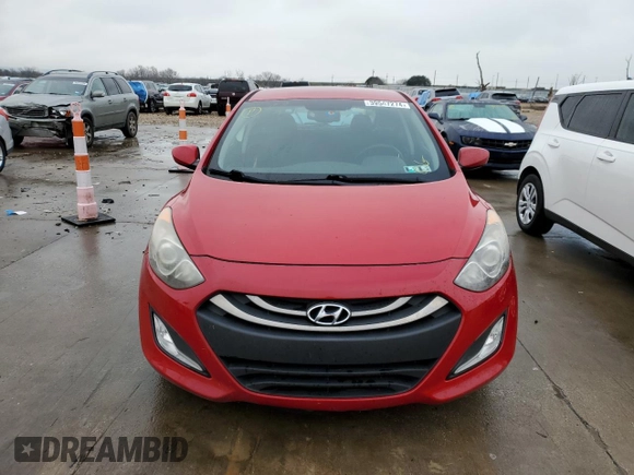 2013 Hyundai Elantra GT with VIN KMHD35LEXDU090619, listed as a Copart auction lot 39547274 with 104,254 mi miles and Non Repairable. Bid and sale history available at carsss.com. Image 5.