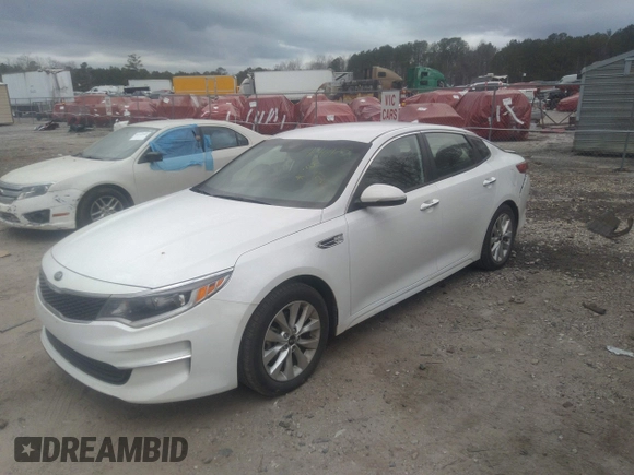 2018 Kia Optima LX with VIN 5XXGT4L38JG272718, listed as a IAAI auction lot 41716428 with 62,000 mi miles. Bid and sale history available at carsss.com. Image 18.