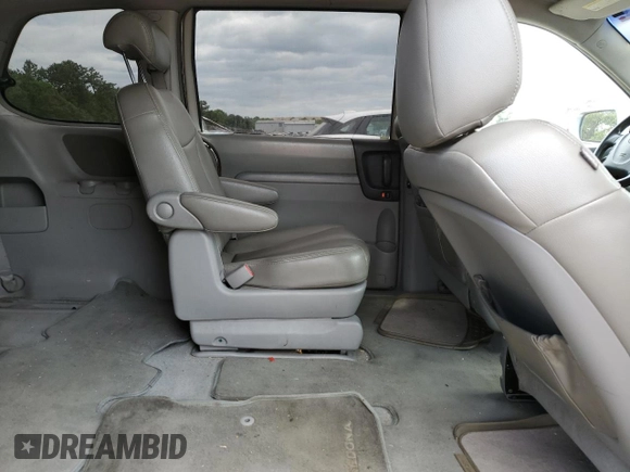 2007 Kia Sedona with VIN KNDMB133076135686, listed as a Copart auction lot 61406634 with 121,909 mi miles and Non Repairable. Bid and sale history available at carsss.com. Image 11.