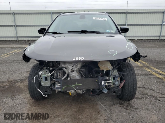 2020 Jeep Compass Sport with VIN 3C4NJDABXLT196966, listed as a Copart auction lot 61240865 with 61,148 mi miles and Salvage title. Bid and sale history available at DreamBid. Image 5.