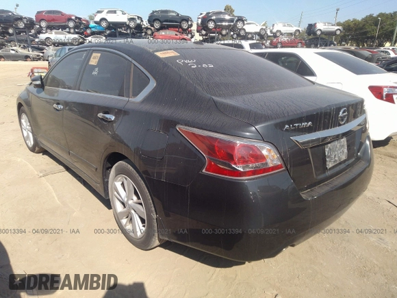 2015 Nissan Altima S with VIN 1N4AL3APXFC234698, listed as a IAAI auction lot 41632563 with 82,478 mi miles and . Bid and sale history available at DreamBid. Image 3.