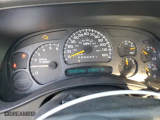 2006 Chevrolet Silverado 1500 LT1 with VIN 1GCEC19V86Z145583, listed as a Copart auction lot 86833584 with 250,527 mi miles and Salvage Title. Bid and sale history available at carsss.com. Image 9.