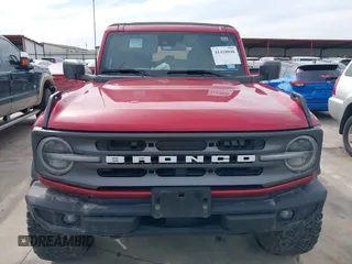 2021 Ford Bronco with VIN 1FMDE5BHXMLB01758, listed as a IAAI auction lot 41418048 with 31,652 mi miles and . Bid and sale history available at DreamBid. Image 12.