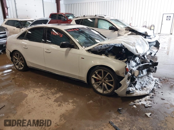 2016 Audi A4 Premium Plus with VIN WAUFFAFL2GA002902, listed as a IAAI auction lot 41606726 with 85,128 mi miles. Bid and sale history available at carsss.com. Image 1.