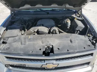 2010 Chevrolet Silverado 1500 LT with VIN 1GCSCSE04AZ186840, listed as a Copart auction lot 49849965 with 301,420 mi miles and Salvage Title. Bid and sale history available at DreamBid. Image 13.