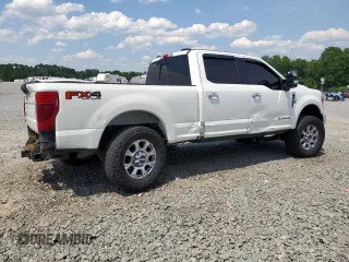 2021 Ford F-250 XL z VIN 1FT8W2BTXMEC41464, wystawiony jako Copart lot #58119155 z przebiegiem 131 973 mil mil oraz Szkoda całkowita • Salvage title. Historia ofert i sprzedaży dostępna na DreamBid. Obrazek 3.