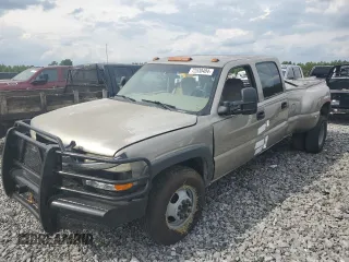 2001 Chevrolet Silverado 3500 LS with VIN 1GCJC33121F182199, listed as a Copart auction lot 72530404 with 252,199 mi miles and Salvage Title. Bid and sale history available at carsss.com. Image 1.