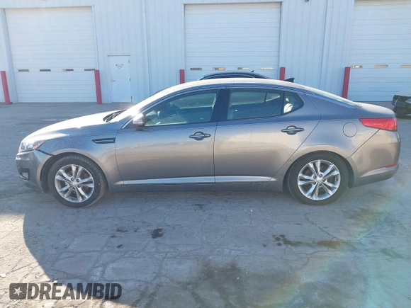 2013 Kia Optima EX with VIN 5XXGN4A74DG223147, listed as a IAAI auction lot 41371719 with 135,331 mi miles and . Bid and sale history available at carsss.com. Image 14.