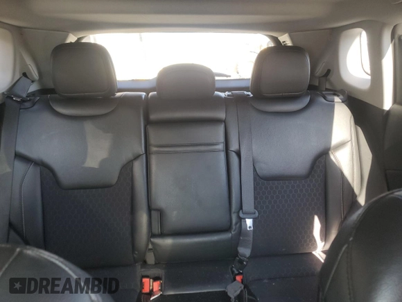 2018 Jeep Compass Latitude z VIN 3C4NJDBB8JT483363, wystawiony jako Copart lot #50693775 z przebiegiem 115 389 mil mil oraz Szkoda całkowita • Salvage title. Historia ofert i sprzedaży dostępna na DreamBid. Obrazek 10.