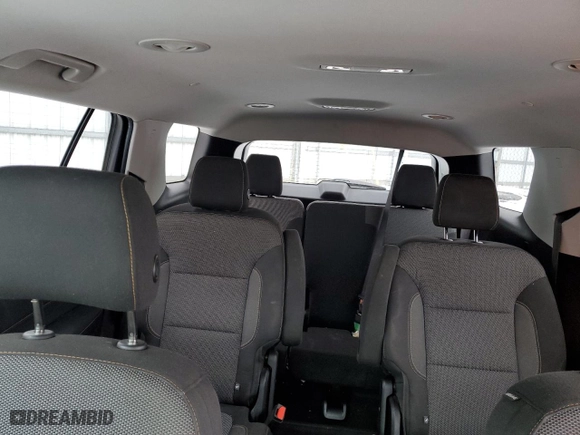2018 Chevrolet Traverse LT Cloth with VIN 1GNERGKW1JJ162163, listed as a Copart auction lot 45451655 with 117,006 mi miles and Clean Title. Bid and sale history available at carsss.com. Image 10.