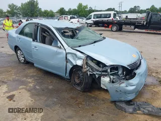 2005 Toyota Camry LE with VIN 4T1BE30K05U552588, listed as a IAAI auction lot 42435058 with 117,972 mi miles and . Bid and sale history available at DreamBid. Image 1.