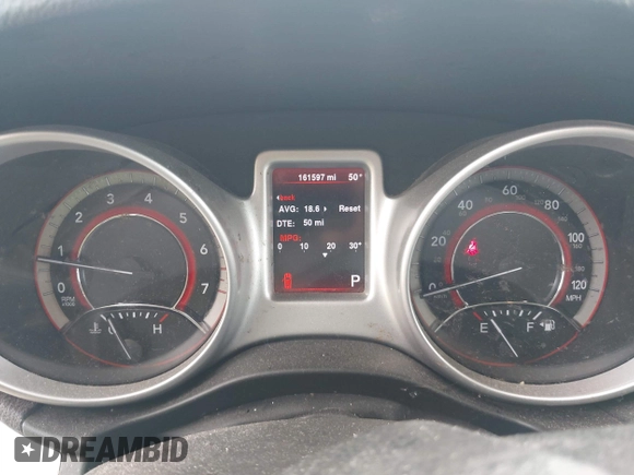 2014 Dodge Journey SXT z VIN 3C4PDDBG2ET161528, wystawiony jako IAAI lot #41932649 z przebiegiem 161 597 mil mil oraz . Historia ofert i sprzedaży dostępna na DreamBid. Obrazek 7.