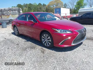 2021 Lexus ES 300h z VIN 58ADA1C14MU012213, wystawiony jako IAAI lot #41995173 z przebiegiem 44 822 mil mil oraz . Historia ofert i sprzedaży dostępna na DreamBid. Obrazek 1.