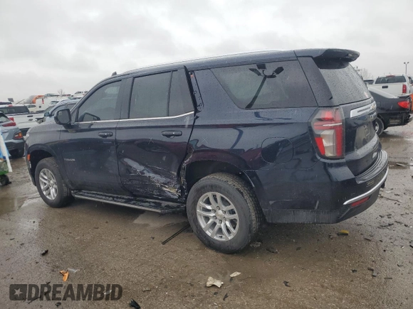 2021 Chevrolet Tahoe LS z VIN 1GNSCMKD6MR334050, wystawiony jako Copart lot #45303224 z przebiegiem 31 690 mil mil oraz . Historia ofert i sprzedaży dostępna na DreamBid. Obrazek 2.