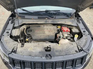 2019 Jeep Compass Altitude with VIN 3C4NJDBB4KT661545, listed as a Copart auction lot 59370195 with 81,595 mi miles and Salvage title. Bid and sale history available at DreamBid. Image 12.