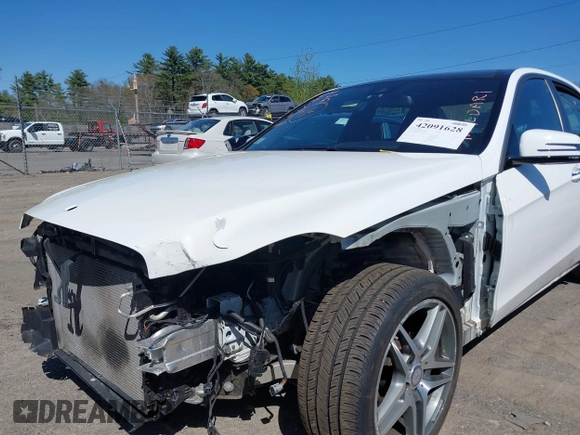 2016 Mercedes-Benz E E 400 with VIN WDDHF6HBXGB224522, listed as a IAAI auction lot 42091628 with 49,023 mi miles. Bid and sale history available at carsss.com. Image 6.
