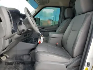 2021 Nissan NV Cargo SV z VIN 1N6BF0KY0MN809580, wystawiony jako Copart lot #78304714 z przebiegiem 61 689 mil mil oraz Szkoda całkowita • Salvage title. Historia ofert i sprzedaży dostępna na DreamBid. Obrazek 7.