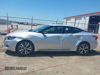 2016 Nissan Maxima SV z VIN 1N4AA6AP4GC434730, wystawiony jako IAAI lot #42231308 z przebiegiem 42 239 mil mil oraz . Historia ofert i sprzedaży dostępna na DreamBid. Obrazek 14.
