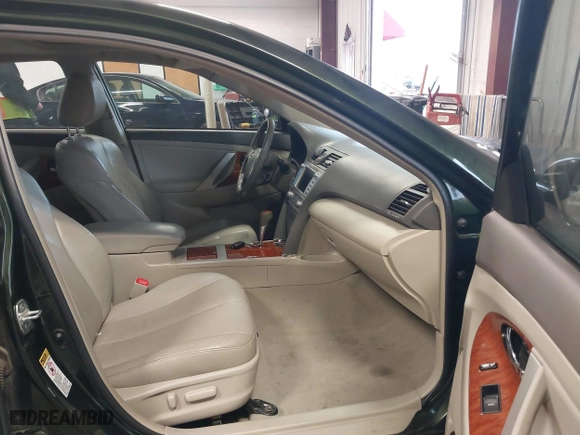 2011 Toyota Camry LE with VIN 4T1BK3EK4BU614846, listed as a IAAI auction lot 41896078 with 209,494 mi miles. Bid and sale history available at carsss.com. Image 5.