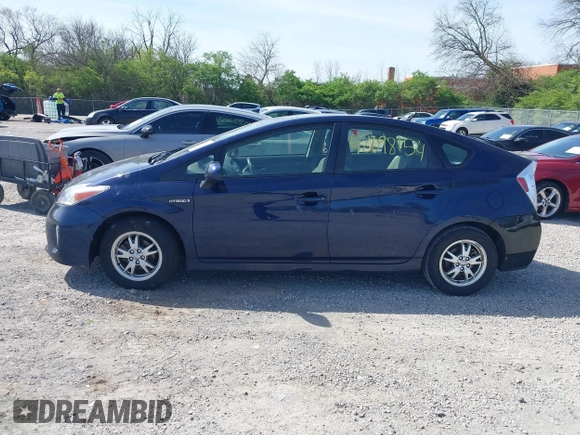 2013 Toyota Prius One with VIN JTDKN3DU6D0343622, listed as a IAAI auction lot 42098154 with 337,881 mi miles. Bid and sale history available at carsss.com. Image 14.