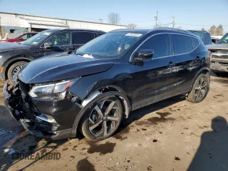 2021 Nissan Rogue Sport SL with VIN JN1BJ1CW3MW447147, listed as a Copart auction lot 41832835 with 42,185 mi miles and Salvage Title. Bid and sale history available at carsss.com. Image 1.