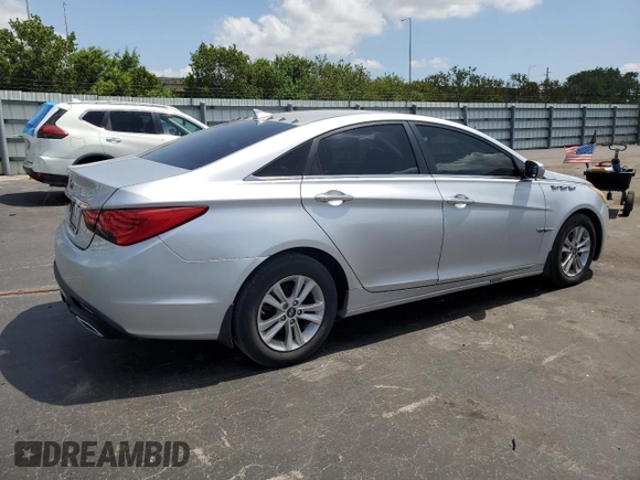 2013 Hyundai Sonata GLS z VIN 5NPEB4AC4DH625803, wystawiony jako Copart lot #56882875 z przebiegiem 96 740 mil mil oraz Nie do naprawy • Non repairable. Historia ofert i sprzedaży dostępna na DreamBid. Obrazek 3.