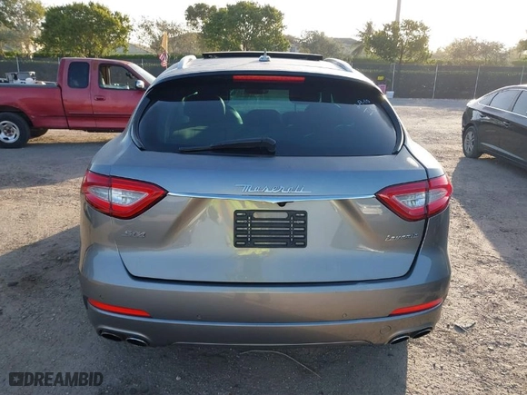2019 Maserati Levante S with VIN ZN661YUA5KX314504, listed as a IAAI auction lot 41577303 with NaN miles. Bid and sale history available at carsss.com. Image 16.