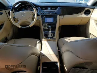 2006 Mercedes-Benz CLS 500 with VIN WDDDJ75X06A037295, listed as a Copart auction lot 77282044 with 171,291 mi miles and Clean Title. Bid and sale history available at DreamBid. Image 8.
