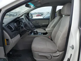 2015 Kia Sedona L with VIN KNDMA5C11F6050847, listed as a Copart auction lot 72452674 with 258,364 mi miles and Salvage Title. Bid and sale history available at carsss.com. Image 7.