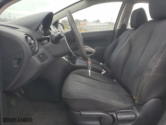 2012 Mazda Mazda2 Sport with VIN JM1DE1KY6C0150856, listed as a Copart auction lot 88475925 with 105,900 mi miles and Salvage Title. Bid and sale history available at carsss.com. Image 7.