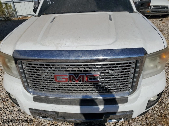 2015 GMC Sierra 3500HD Denali with VIN 1GT424E8XFF668587, listed as a Copart auction lot 87415324 with 125,606 mi miles and Salvage Title. Bid and sale history available at carsss.com. Image 11.