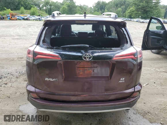 2017 Toyota RAV4 SE z VIN 2T3JFREV1HW693423, wystawiony jako Copart lot #60698465 z przebiegiem 132 508 mil mil oraz Czysty tytuł • Clean title. Historia ofert i sprzedaży dostępna na DreamBid. Obrazek 6.