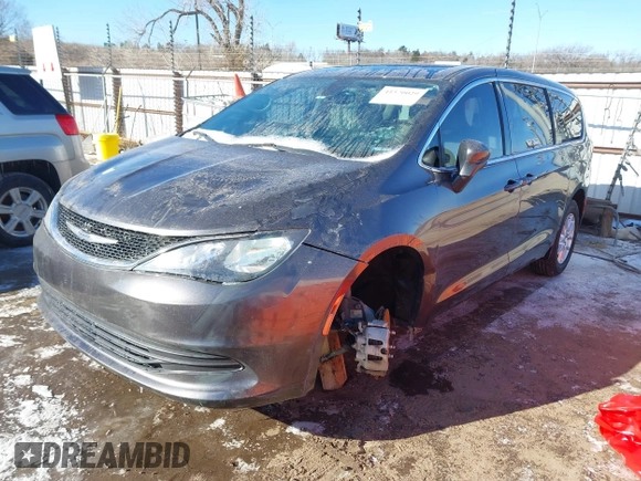 2017 Chrysler Pacifica Touring with VIN 2C4RC1DG7HR648786, listed as a IAAI auction lot 41570029 with 125,406 mi miles and . Bid and sale history available at DreamBid. Image 18.