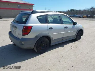 2006 Pontiac Vibe with VIN 5Y2SL658X6Z418233, listed as a IAAI auction lot 42003017 with 179,983 mi miles. Bid and sale history available at carsss.com. Image 4.