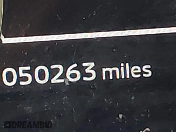 2022 Mitsubishi Outlander ES z VIN JA4J3TA89NZ054377, wystawiony jako IAAI lot #41747069 z przebiegiem 50 263 mil mil oraz . Historia ofert i sprzedaży dostępna na DreamBid. Obrazek 14.
