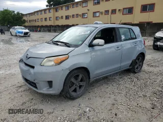 2013 Scion xD with VIN JTKKUPB40D1038231, listed as a Copart auction lot 63414025 with 176,520 mi miles and Clean title. Bid and sale history available at DreamBid. Image 1.