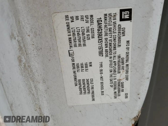 2005 Chevrolet Express Passenger with VIN 1GAHG39UX51197887, listed as a Copart auction lot 54499855 with 173,655 mi miles and Clean title. Bid and sale history available at DreamBid. Image 13.