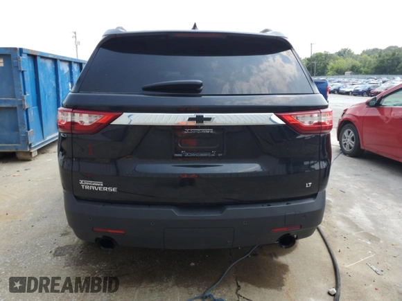 2019 Chevrolet Traverse LT Cloth with VIN 1GNERGKW7KJ161097, listed as a Copart auction lot 59215945 with 117,974 mi miles and Salvage title. Bid and sale history available at DreamBid. Image 6.