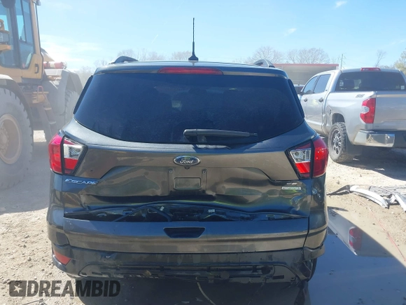 2019 Ford Escape SE with VIN 1FMCU0GD3KUB57331, listed as a IAAI auction lot 41701265 with 101,803 mi miles. Bid and sale history available at carsss.com. Image 6.