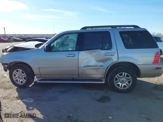 2005 Mercury Mountaineer Convenience with VIN 4M2DU66W15UJ08917, listed as a IAAI auction lot 41353920 with 80,362 mi miles. Bid and sale history available at carsss.com. Image 15.