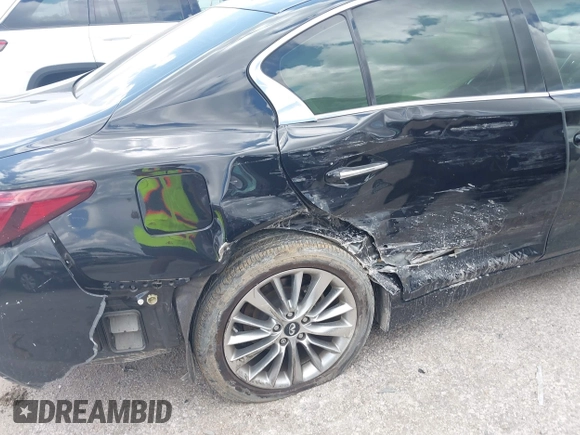 2019 Infiniti Q50 Luxe with VIN JN1EV7AP3KM519702, listed as a IAAI auction lot 42353533 with 46,371 mi miles and . Bid and sale history available at DreamBid. Image 6.