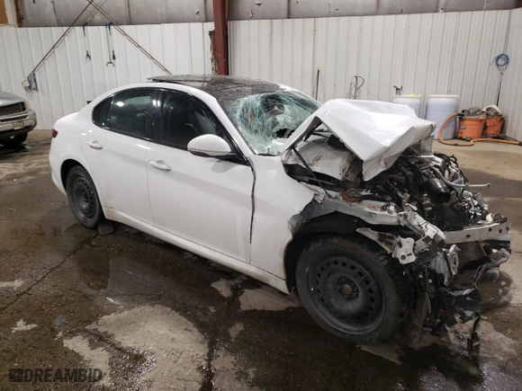2018 Alfa Romeo Giulia Ti Sport with VIN ZARFAEEN1J7583797, listed as a Copart auction lot 84038744 with 0 mi miles and Salvage Title. Bid and sale history available at carsss.com. Image 4.