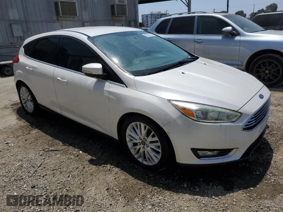2015 Ford Focus Titanium with VIN 1FADP3N23FL375368, listed as a Copart auction lot 60707305 with 153,300 mi miles and Clean title. Bid and sale history available at DreamBid. Image 4.