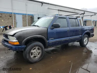 2003 Chevrolet S-10 LS with VIN 1GCDT13X33K113361, listed as a Copart auction lot 50133865 with 155,374 mi miles and Salvage Title. Bid and sale history available at carsss.com. Image 1.